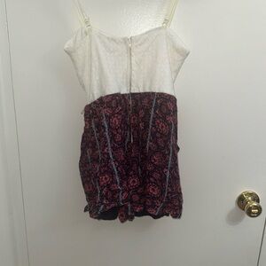 White and Red Patterned Sleeveless Top